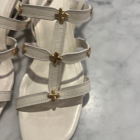 Larroudé Harmony Block Heel Sandals White w/ Gold Sz 9 - Picture 5 of 16